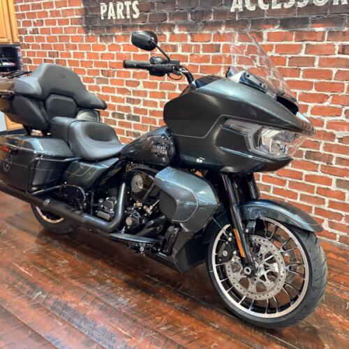 FLTRXL 2026 Road Glide Limited thumb 2