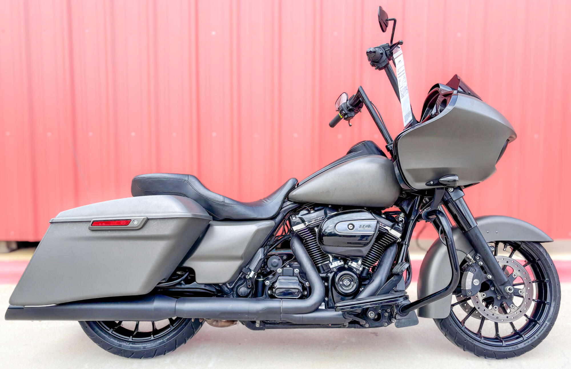 2019 Harley-Davidson® Road Glide® Special FLTRXS Industrial Gray Denim