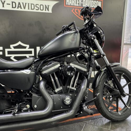 2020 Harley-Davidson® Iron 883™ Black Denim thumb 1