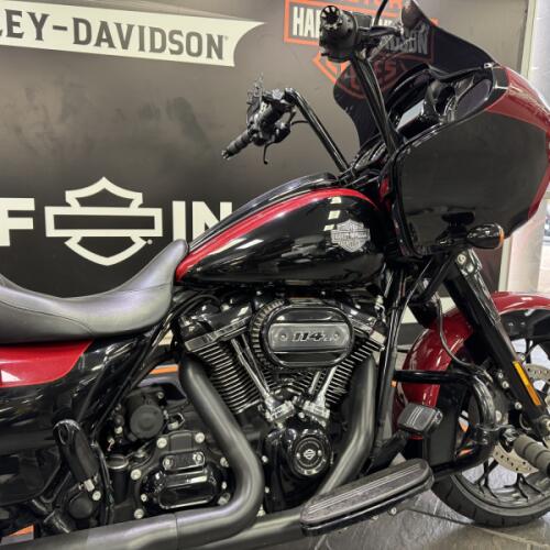 2021 Harley-Davidson® Road Glide® Special Billiard Red/Vivid Black — Black Finish thumb 0