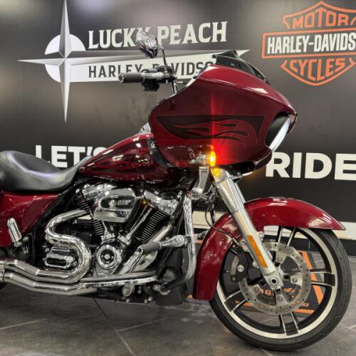 2017 Harley-Davidson® Road Glide® Special Hard Candy Custom™ Hot Rod Red Flake thumb 3