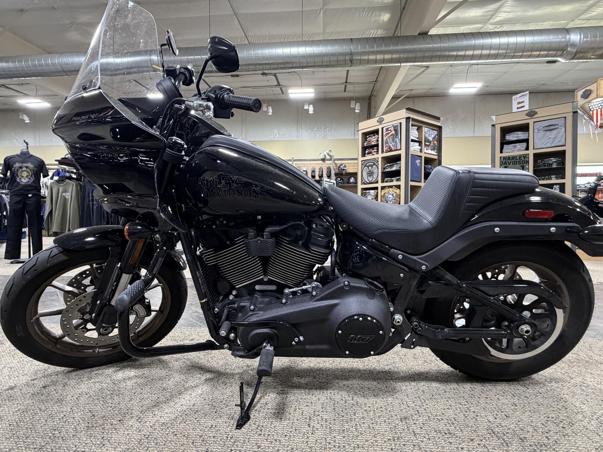 FXLRS 2024 Low Rider™ S, photo 2