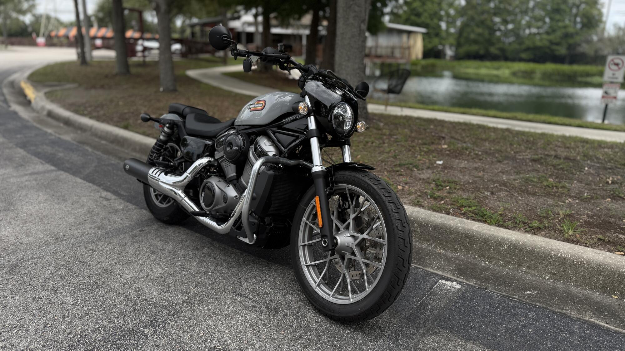 2024 Harley-Davidson® Nightster® Special Billiard Gray, photo 6