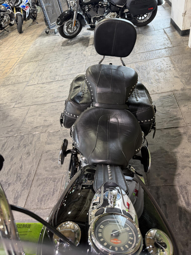 2011 Harley-Davidson® Heritage Softail® Classic No Gimmicks, No Hidden Fees, photo 17