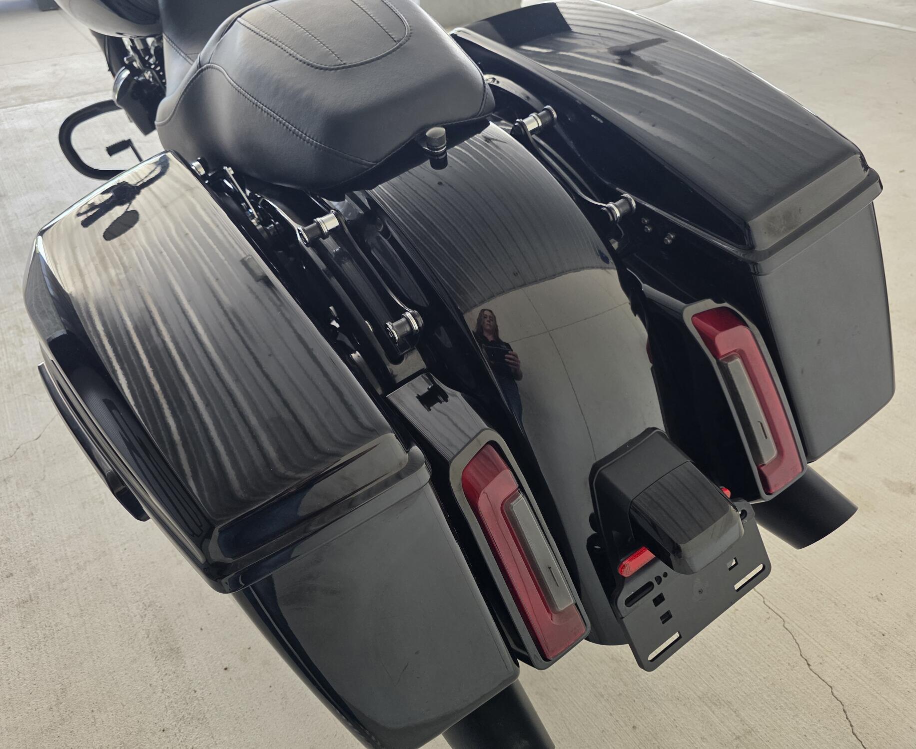 2024 Harley-Davidson® Road King® Special Vivid Black, photo 10