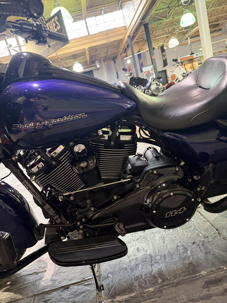 2020 Harley-Davidson® Road Glide® Special, photo 11