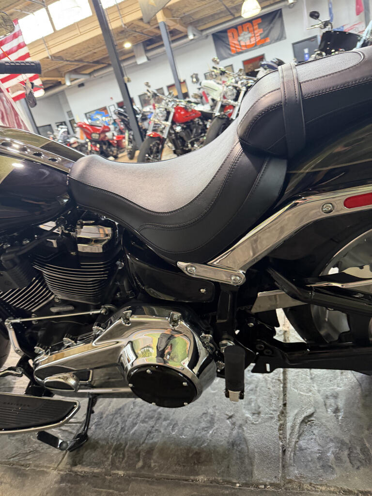 2026 Harley-Davidson® Fat Boy®, photo 11