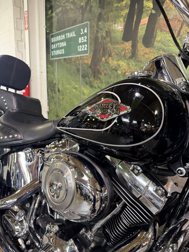 2011 Harley-Davidson® Heritage Softail® Classic No Gimmicks, No Hidden Fees, photo 2