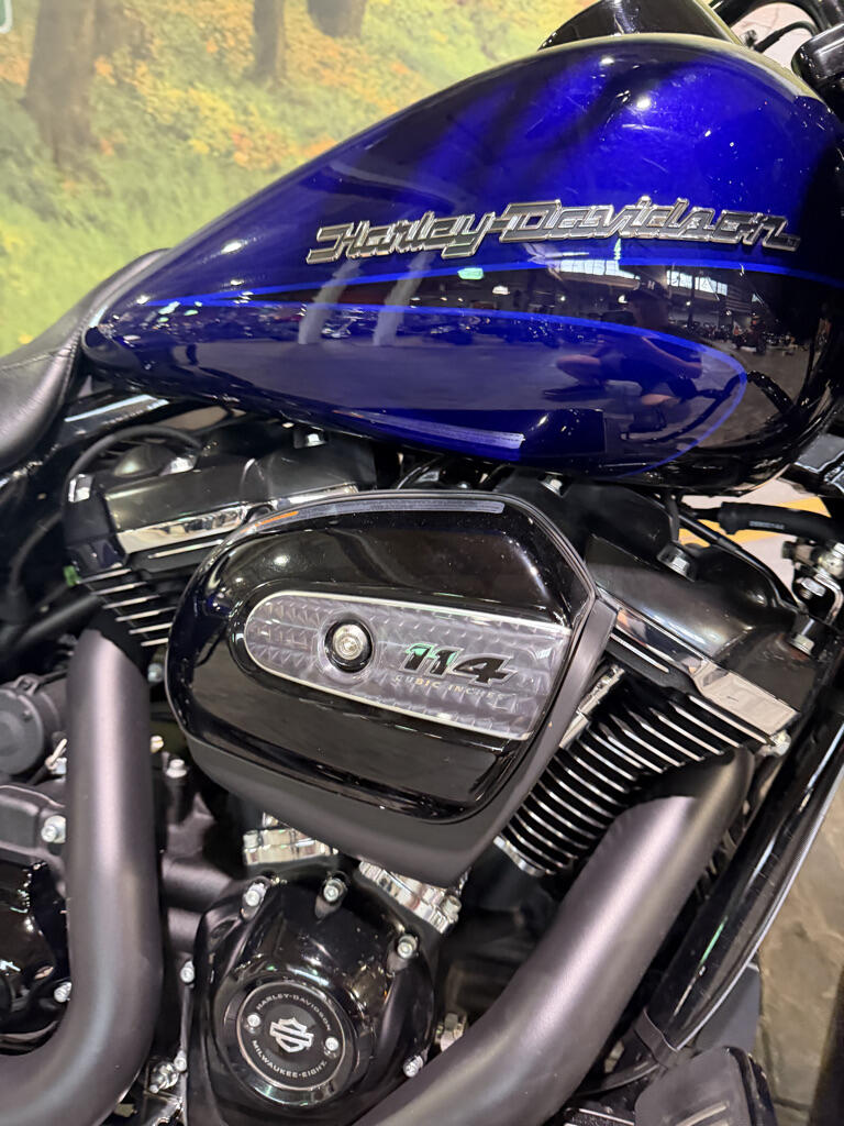 2020 Harley-Davidson® Road Glide® Special, photo 3