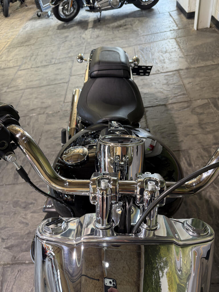 2026 Harley-Davidson® Fat Boy® VIVID BLACK 041139, photo 17