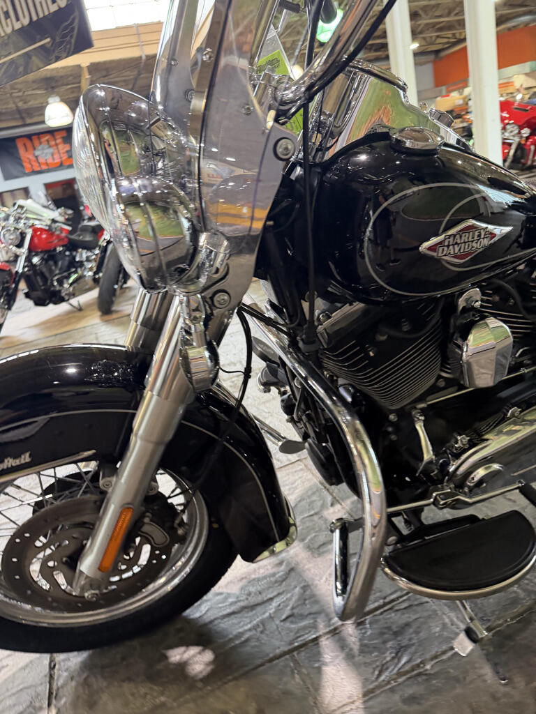 2011 Harley-Davidson® Heritage Softail® Classic No Gimmicks, No Hidden Fees, photo 11