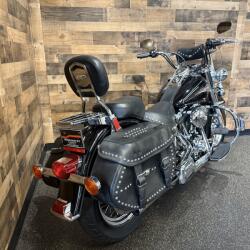2006 Harley-Davidson® Heritage Softail® Classic Vivid Black FLSTCI