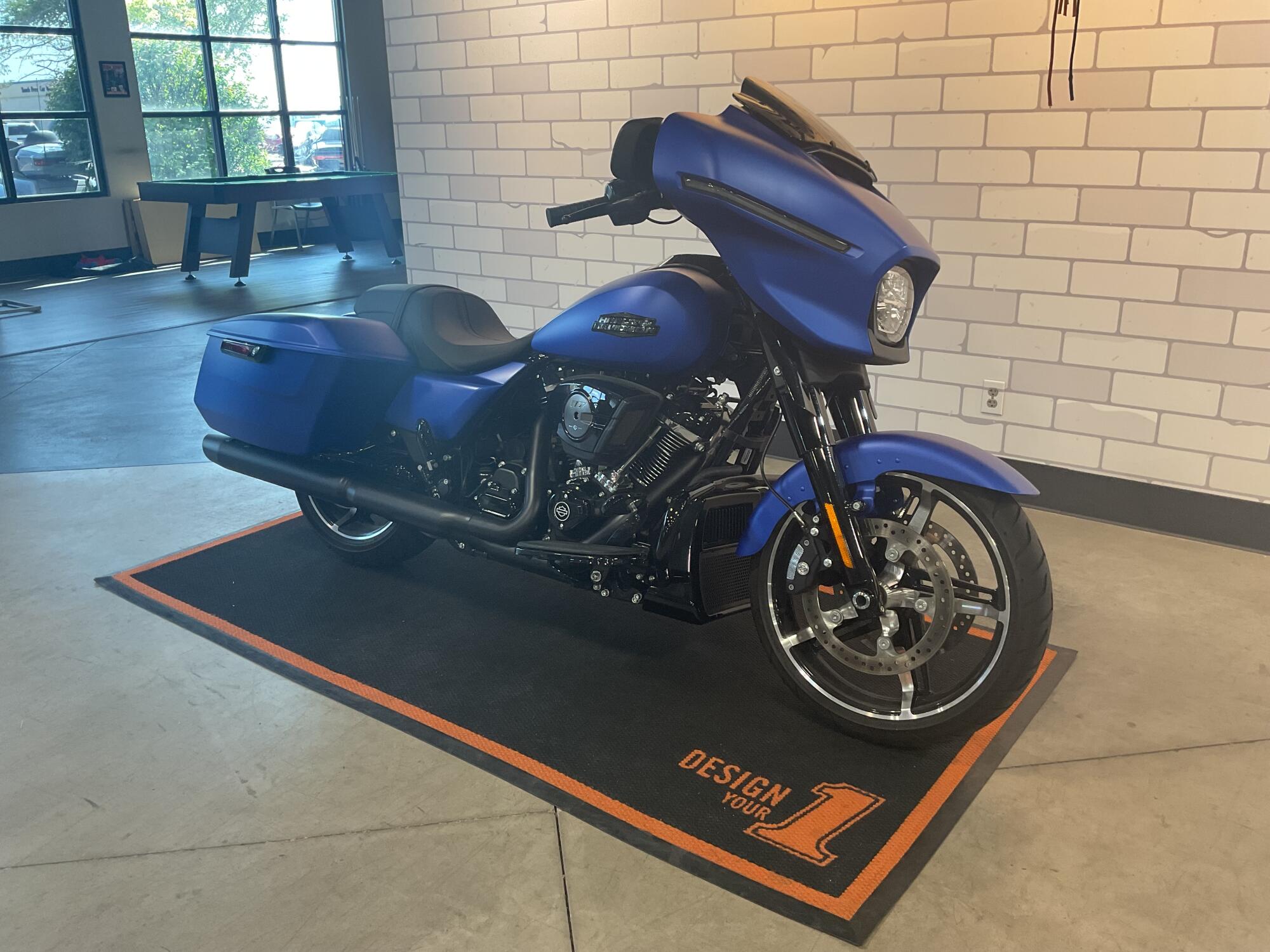 2026 Harley-Davidson® Street Glide® FLHX, photo 2