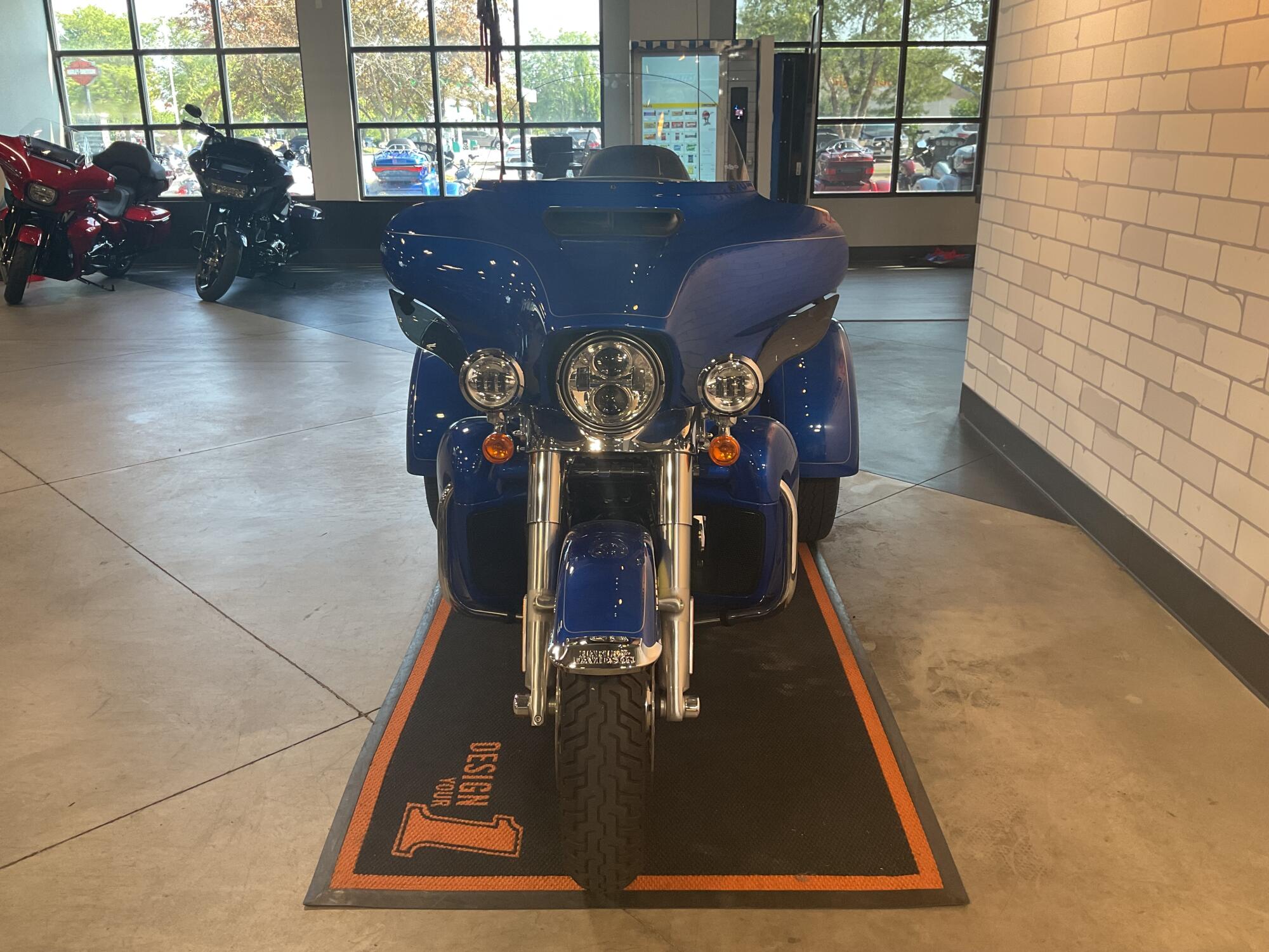 FLHTCUTG 2024 Tri Glide™ Ultra, photo 3
