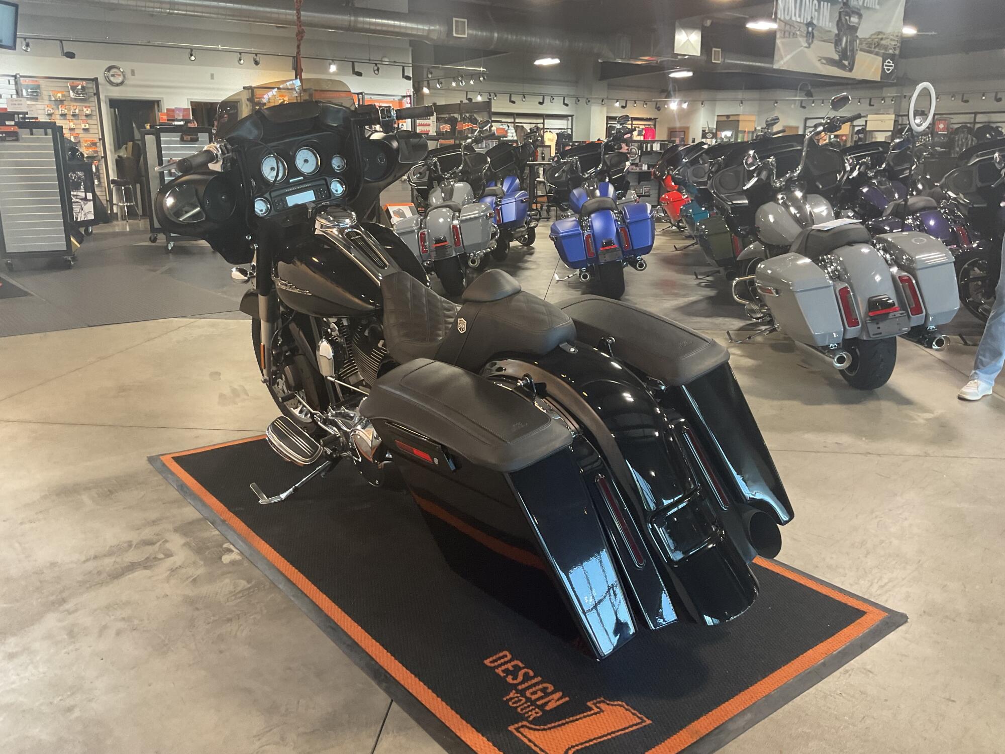 FLHX 2009 Street Glide®, photo 5