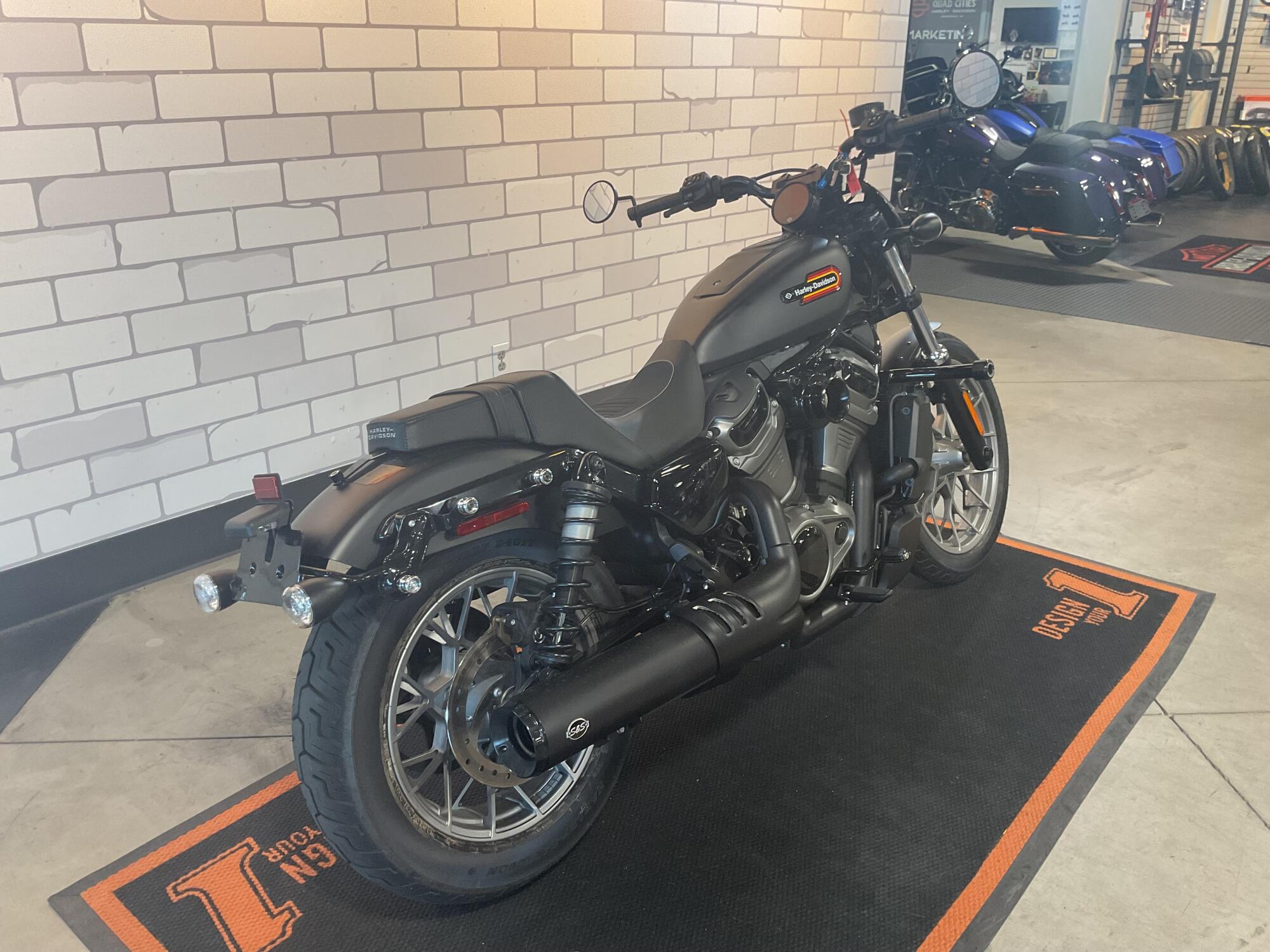 RH975S 2023 Nightster™ Special, photo 6
