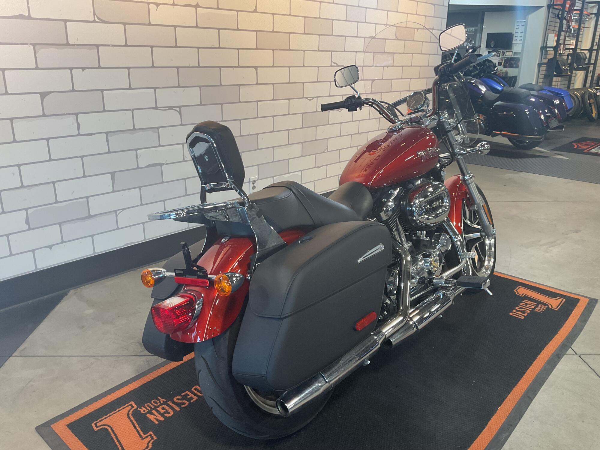 XL1200T 2014 SuperLow® 1200T, photo 6