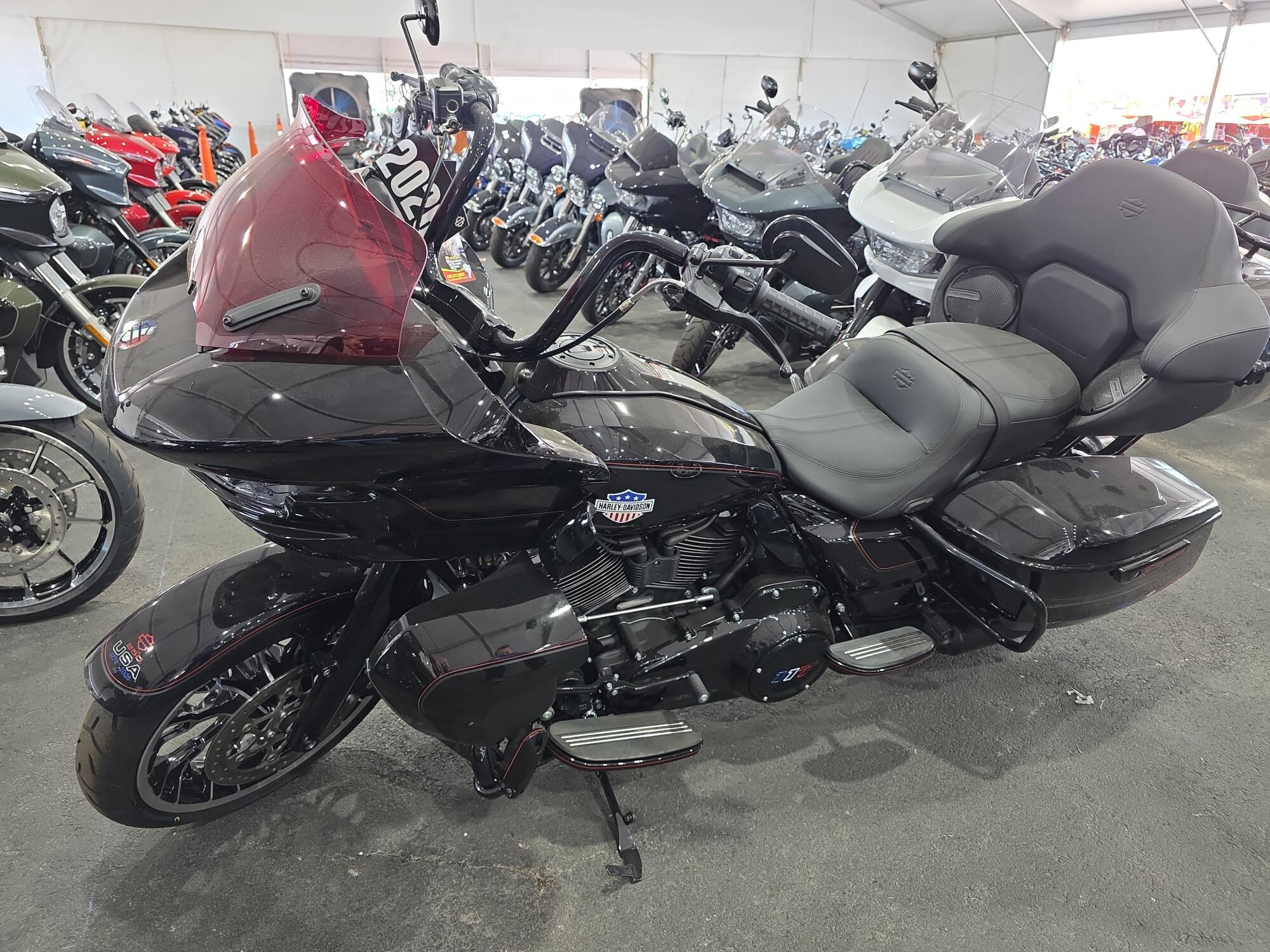 2026 Harley-Davidson® Road Glide Limited | New Motorcycles For