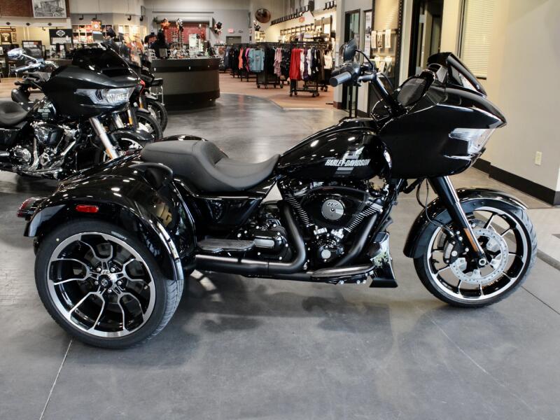 New Harley-Davidson® Road Glide Motorcycles for sale near Parma