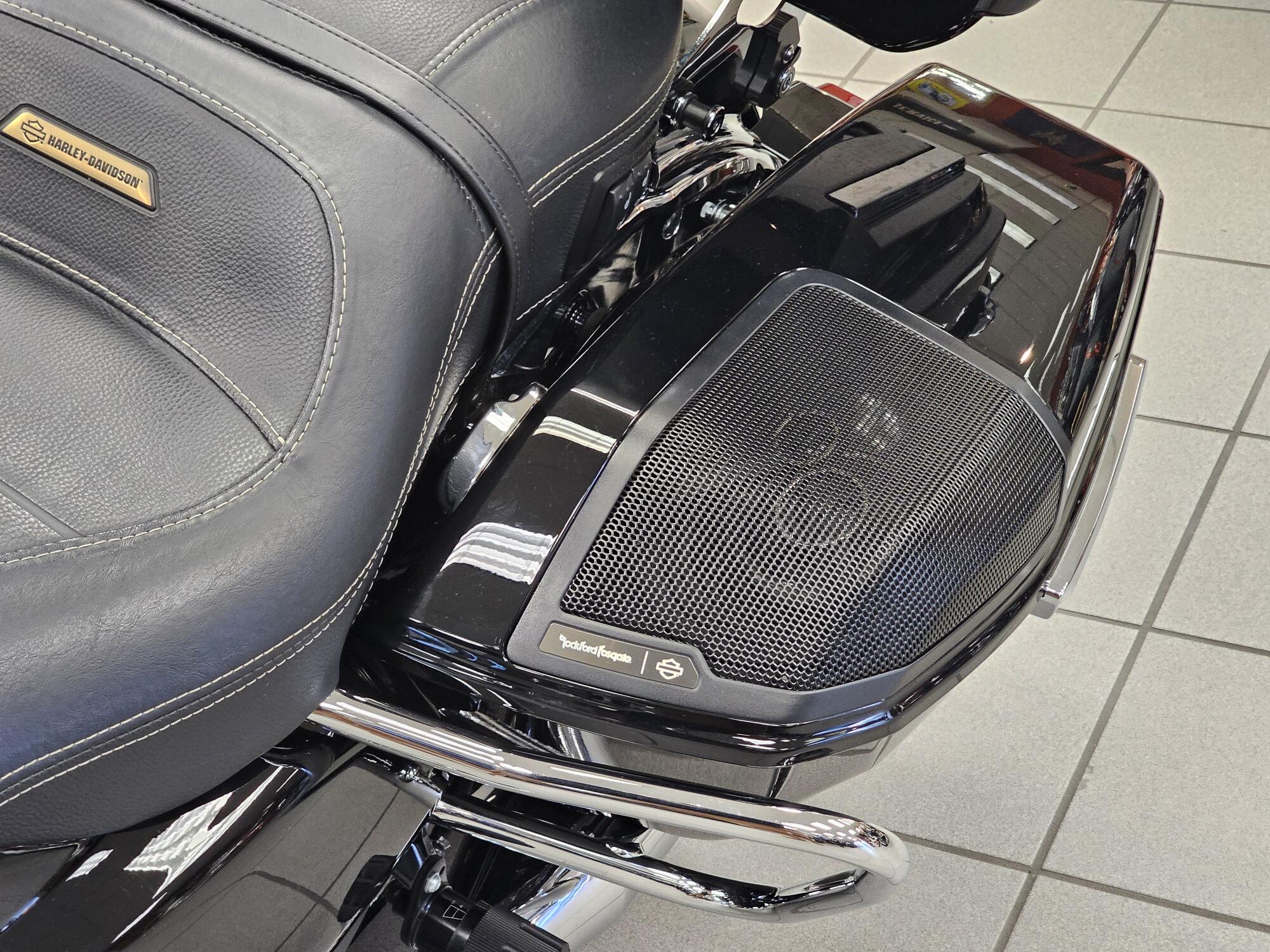 FLHX 2024 Street Glide®, photo 35