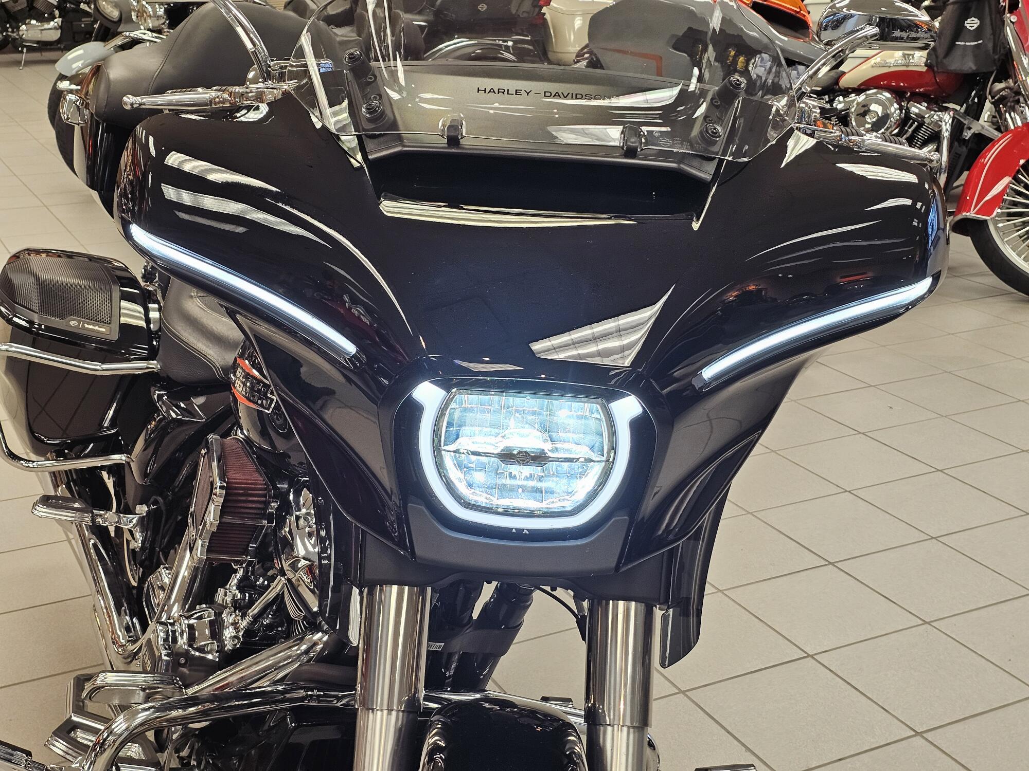 FLHX 2024 Street Glide®, photo 48
