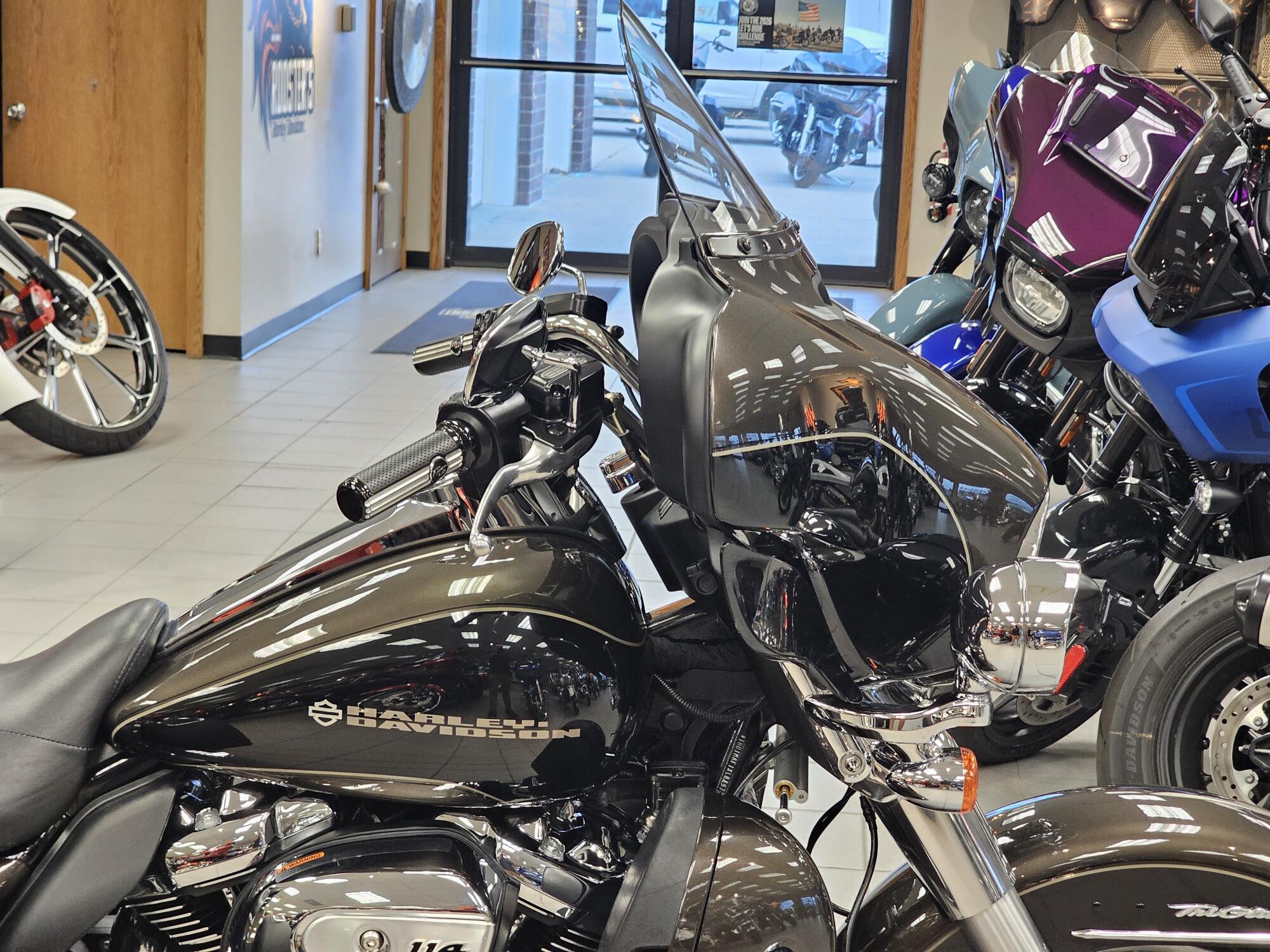 FLHTCUTG 2020 Tri Glide® Ultra, photo 10
