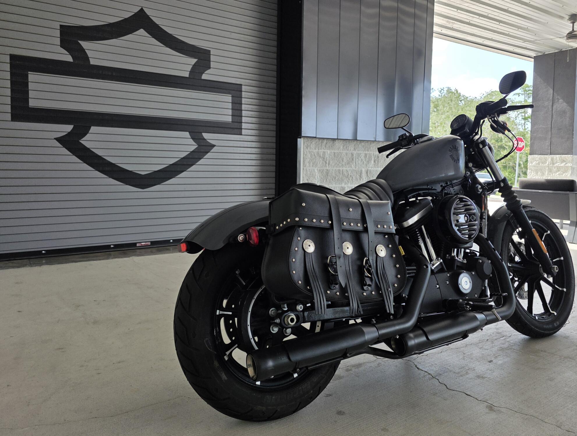 2022 Harley-Davidson® Iron 883™ Gunship Gray, photo 8