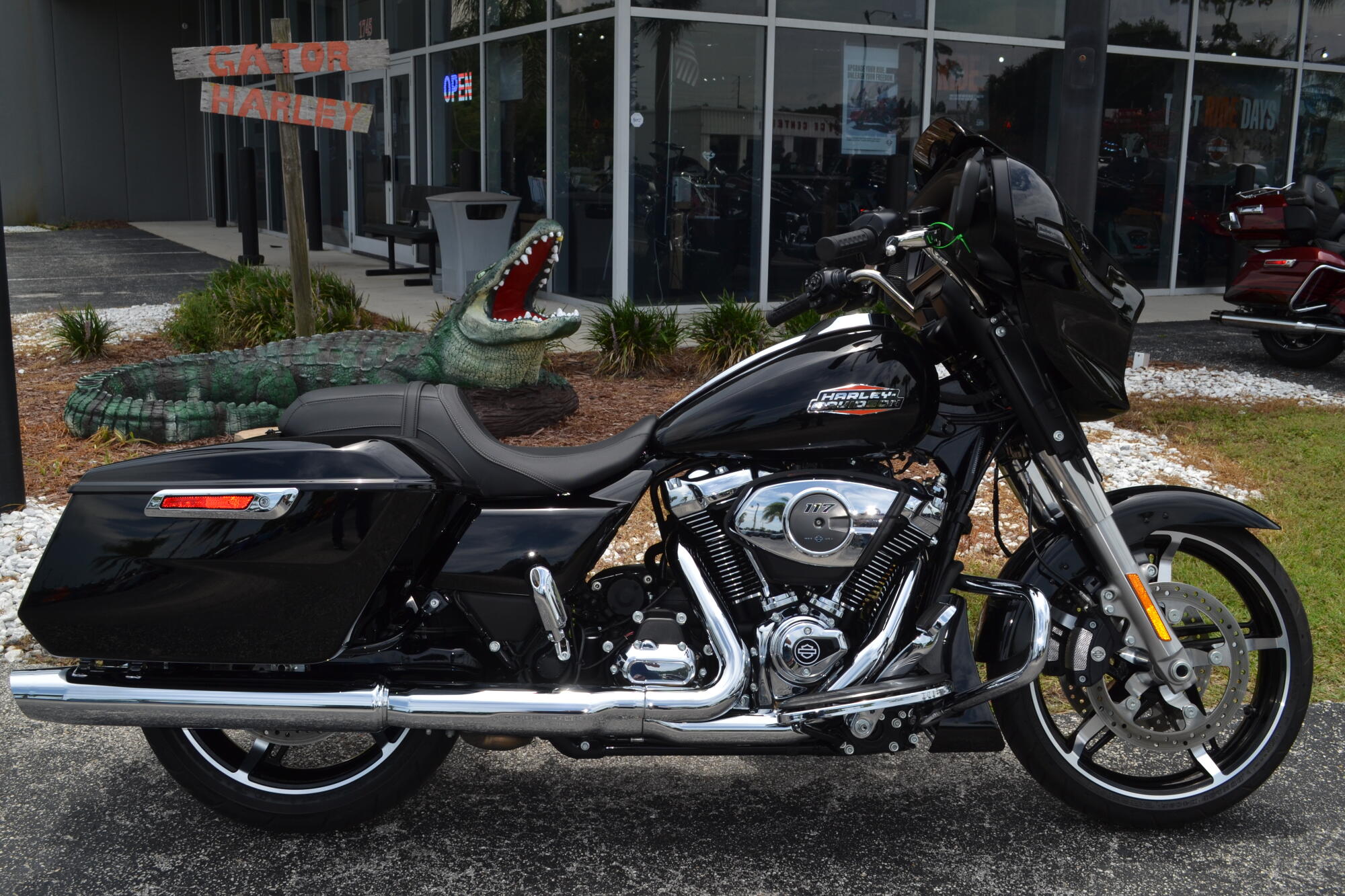 2025 Harley-Davidson® Street Glide® - FLHX