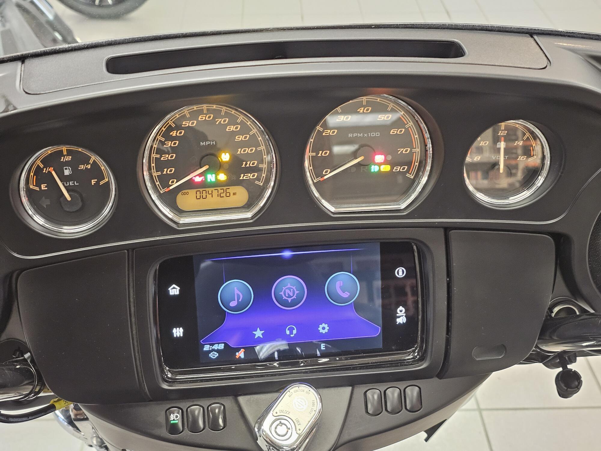 FLHTCUTG 2020 Tri Glide® Ultra, photo 28