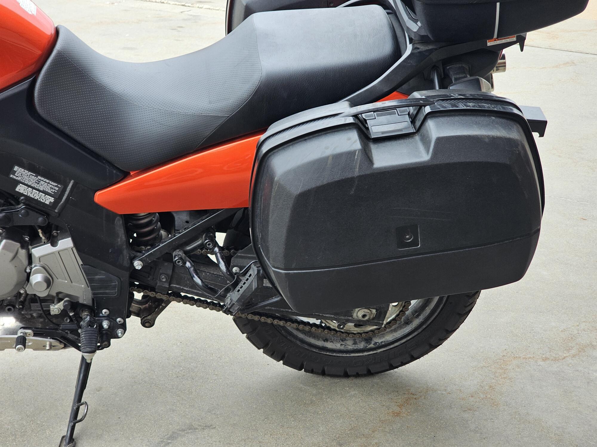 DL650AK9 2009 V-Strom 650 ABS, photo 17