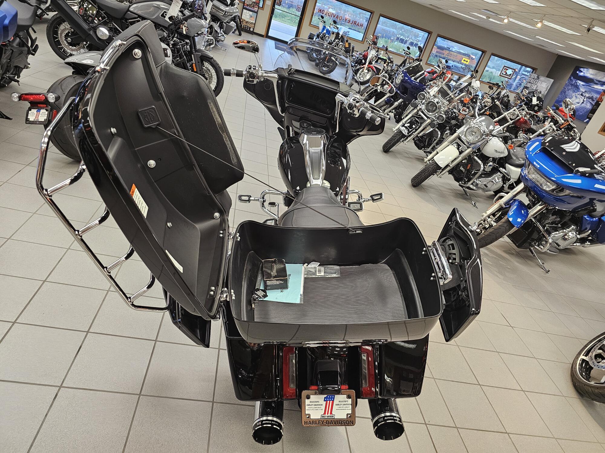 FLHX 2024 Street Glide®, photo 42