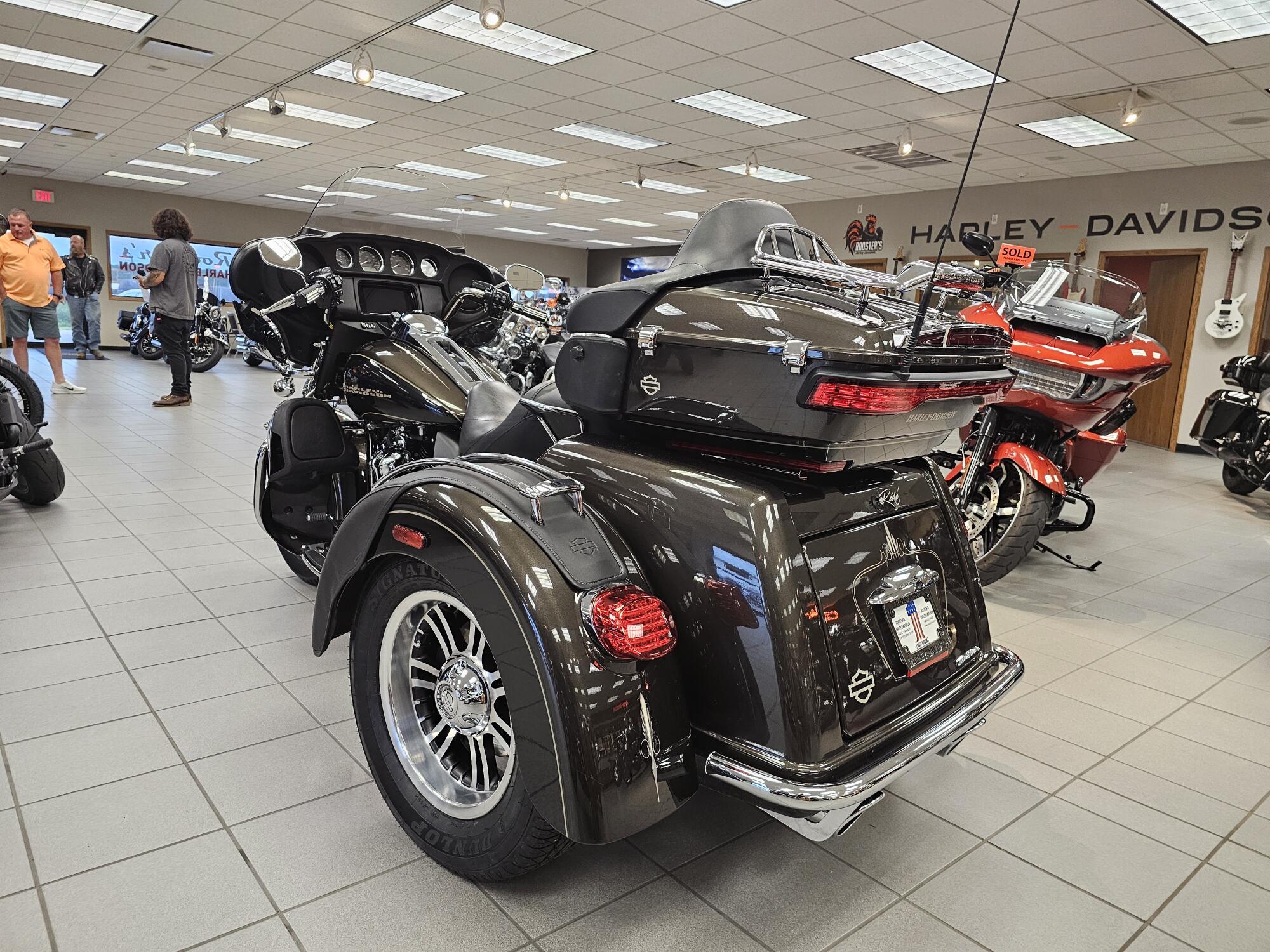 FLHTCUTG 2020 Tri Glide® Ultra, photo 6