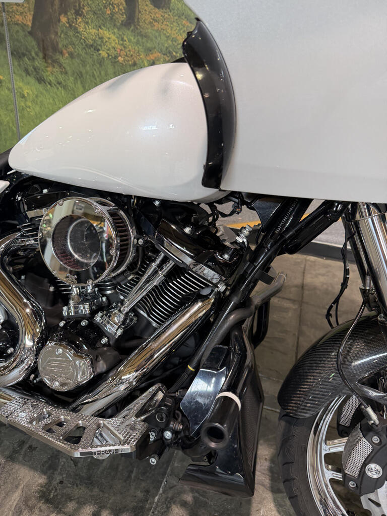 2024 Harley-Davidson® Road Glide®, photo 3