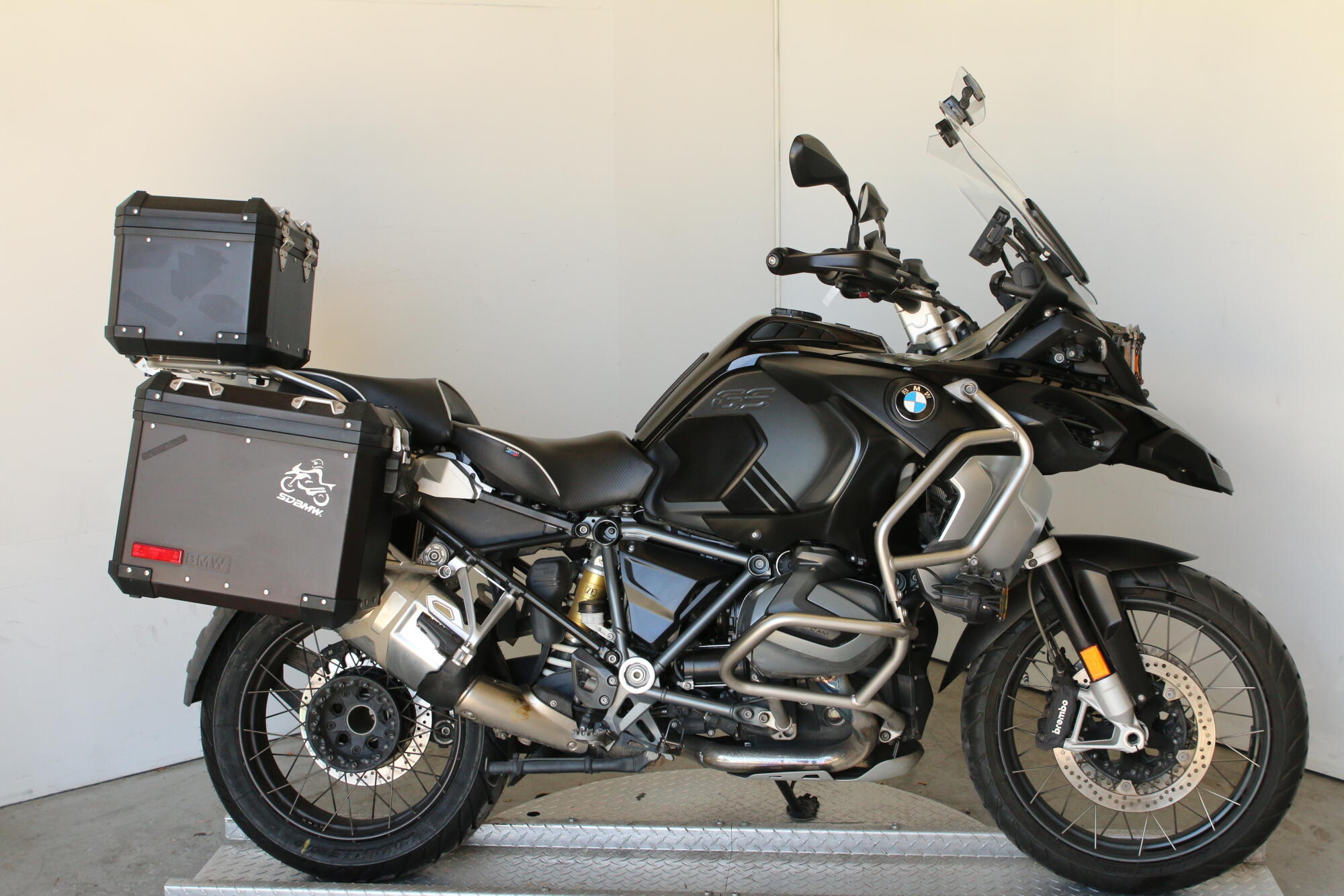 2022 BMW Motorrad R 1250 GS Adventure, photo 2