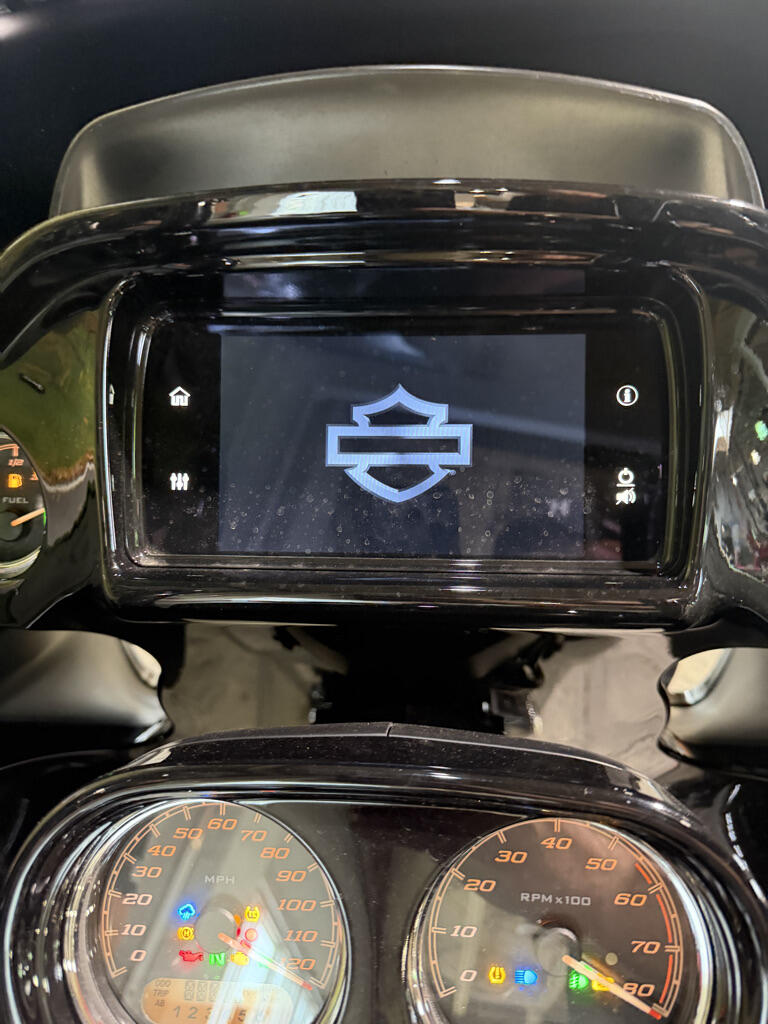 2023 Harley-Davidson® Road Glide® Special, photo 16