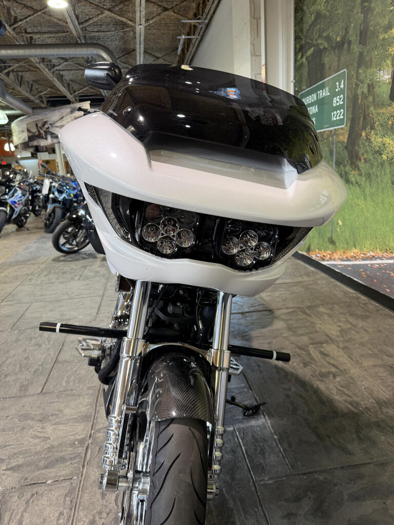 2024 Harley-Davidson® Road Glide®, photo 9