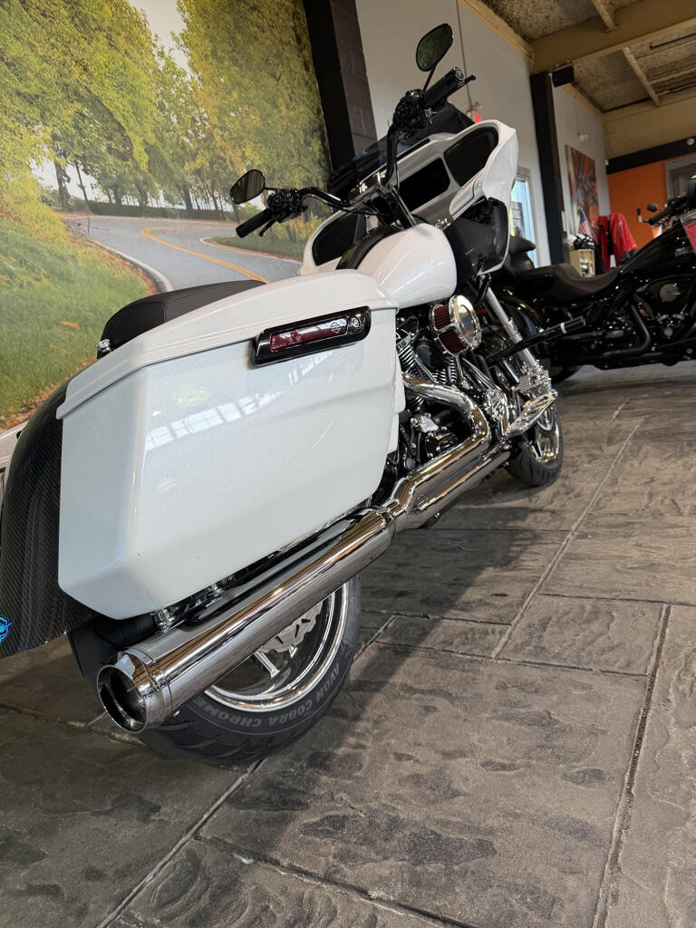 2024 Harley-Davidson® Road Glide®, photo 27