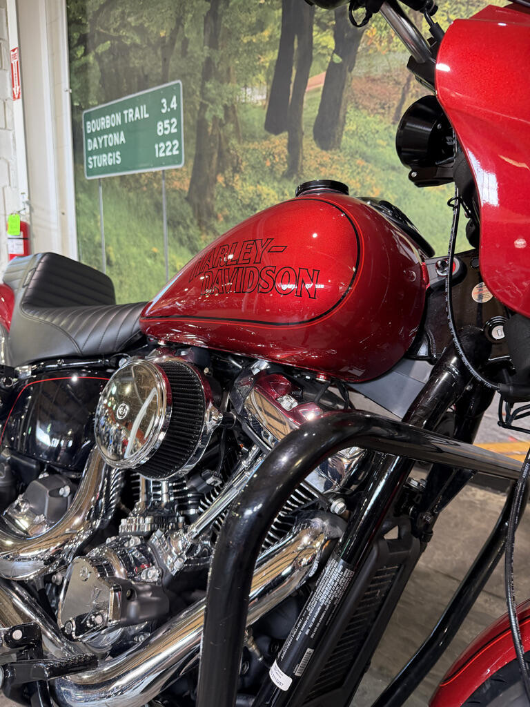 2025 Harley-Davidson® Low Rider™ S, photo 2