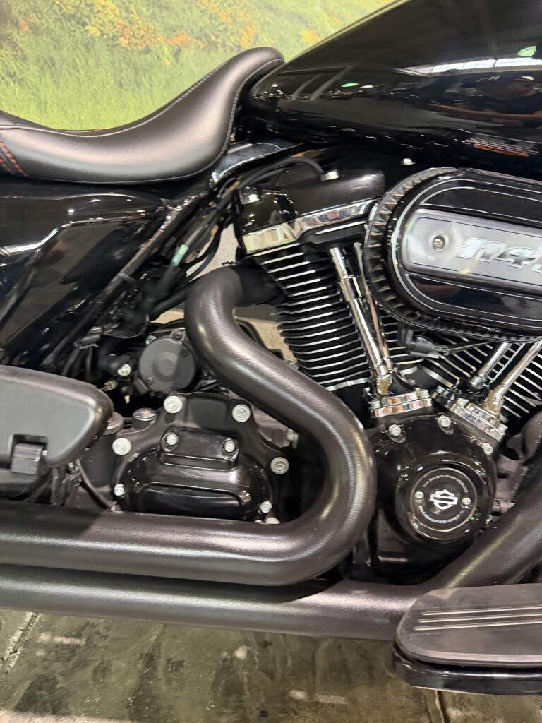 2023 Harley-Davidson® Road Glide® Special, photo 4