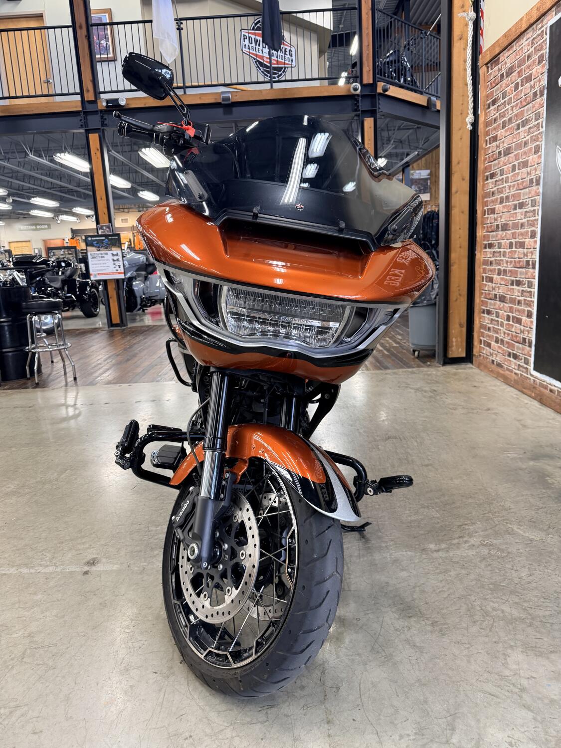2023 Harley-Davidson® CVO™ Road Glide™ FLTRXSE, photo 12