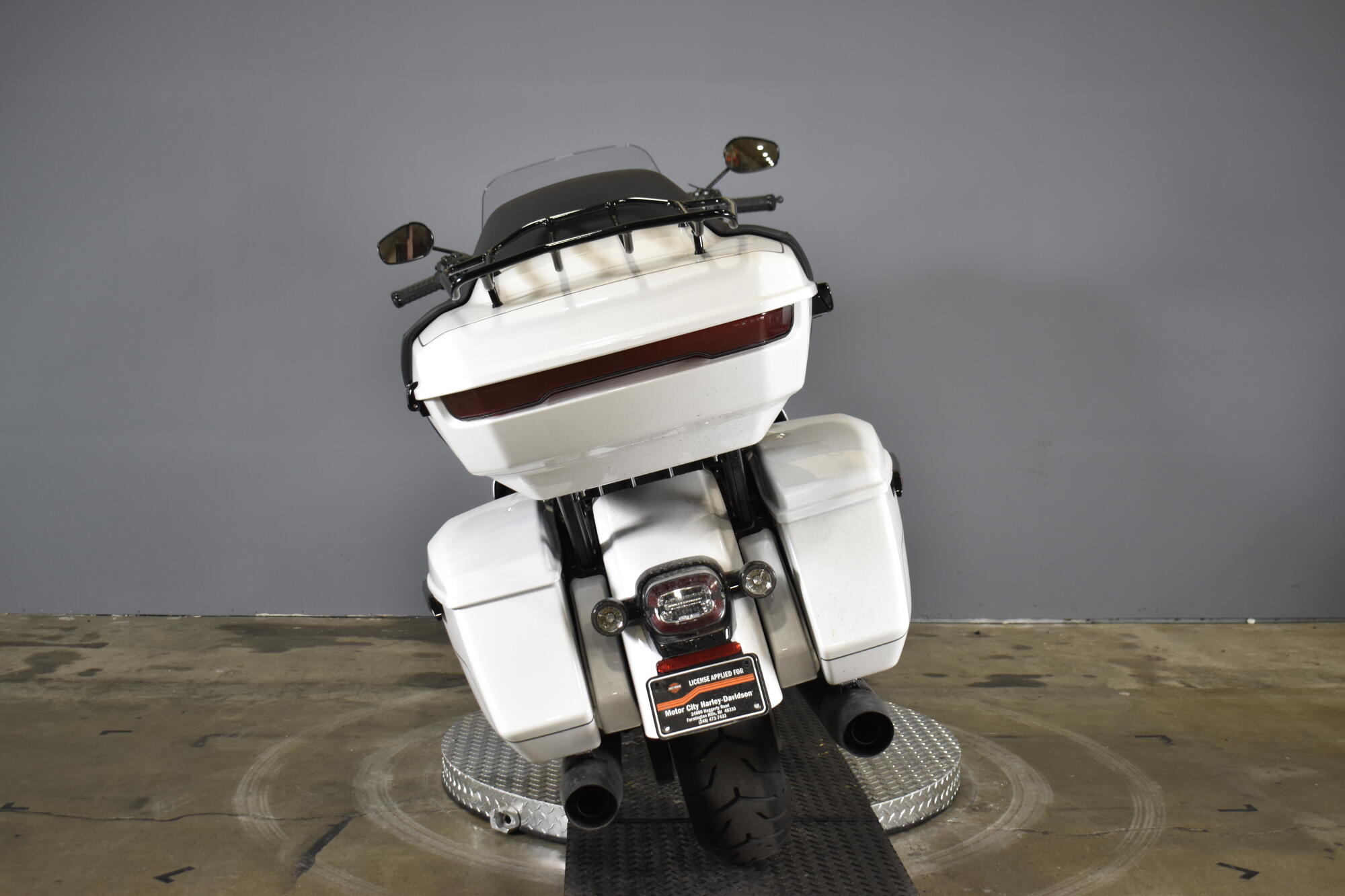 2026 Harley-Davidson® Road Glide Limited FLTRXL, photo 7