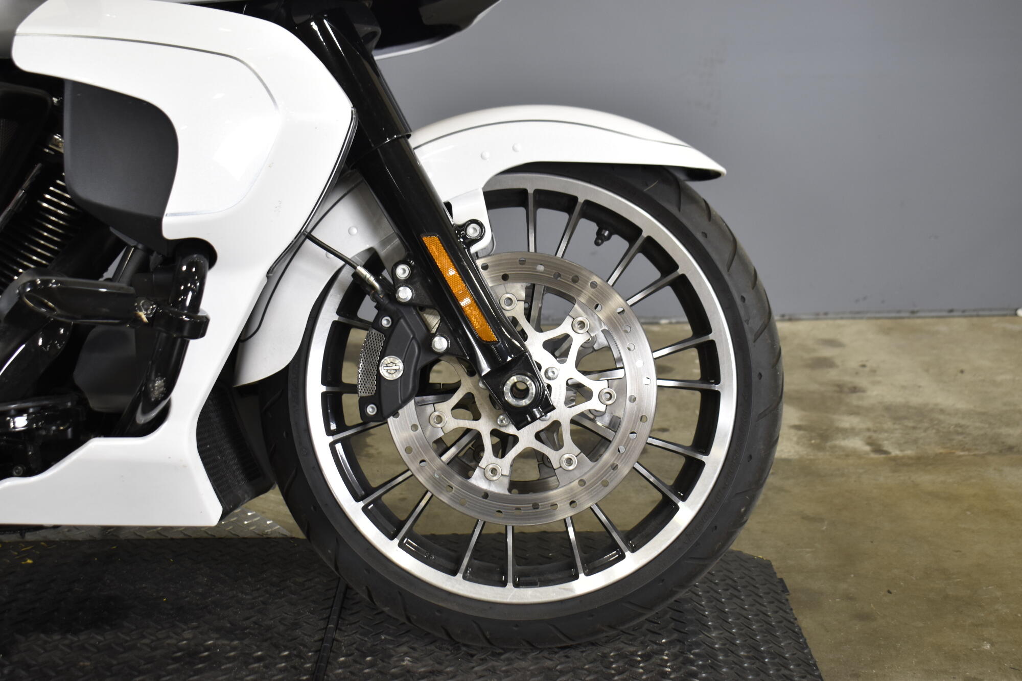 2026 Harley-Davidson® Road Glide Limited FLTRXL, photo 12