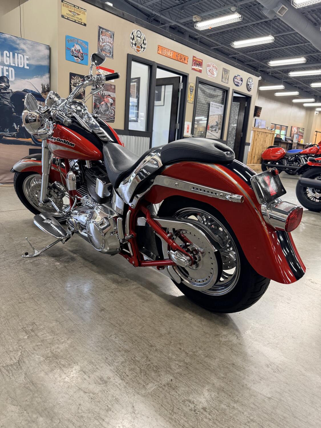 2005 Harley-Davidson® Screamin' Eagle Fat Boy FLSTFSE, photo 10