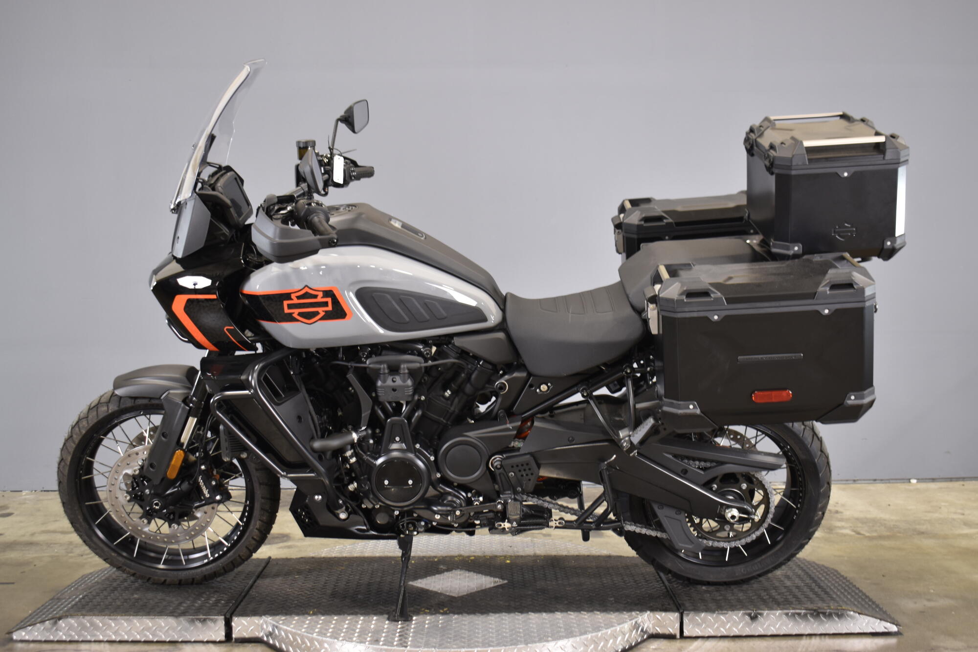 2026 Harley-Davidson® Pan America 1250 Limited RA1250L, photo 6