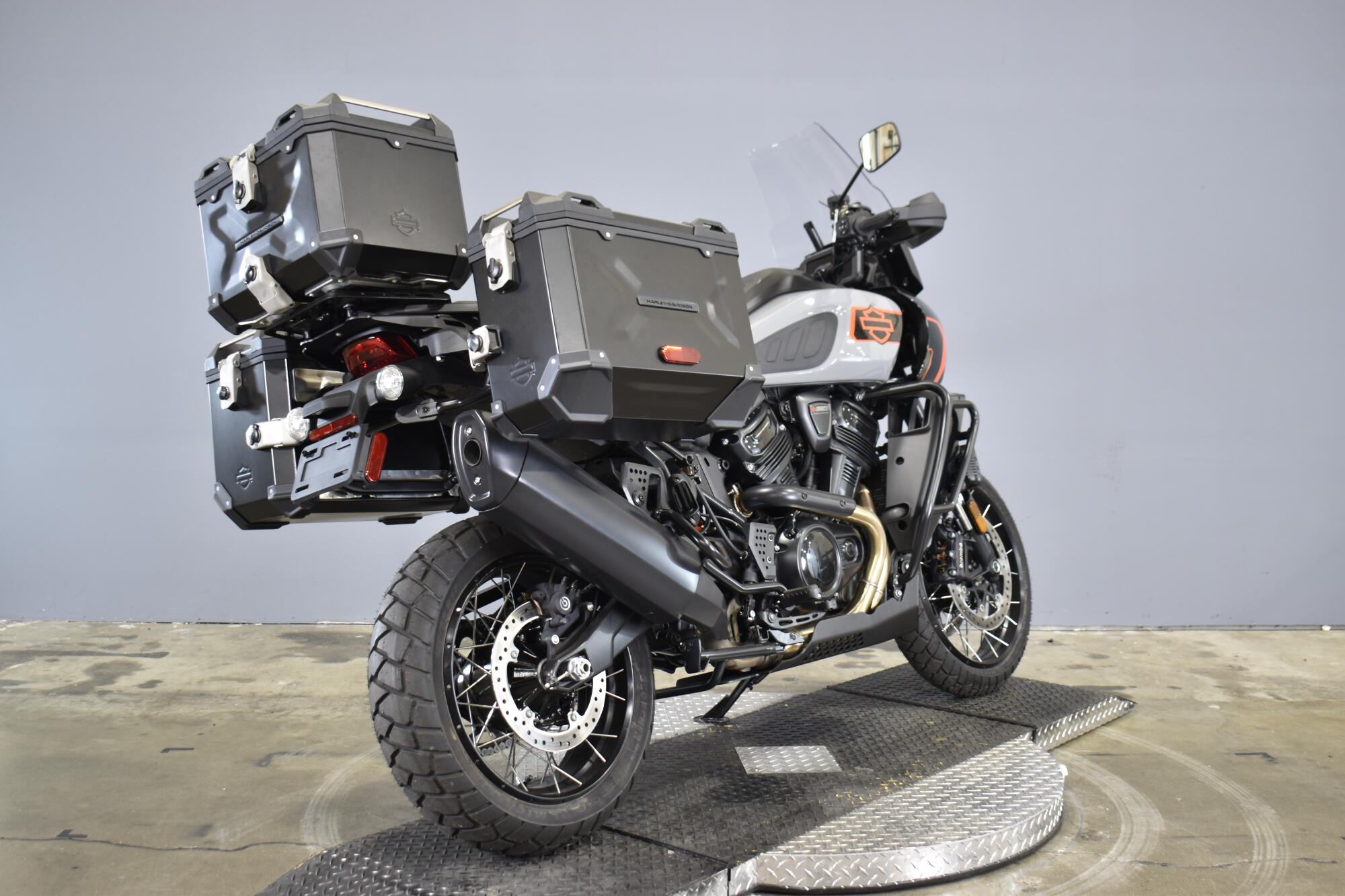 2026 Harley-Davidson® Pan America 1250 Limited RA1250L, photo 9