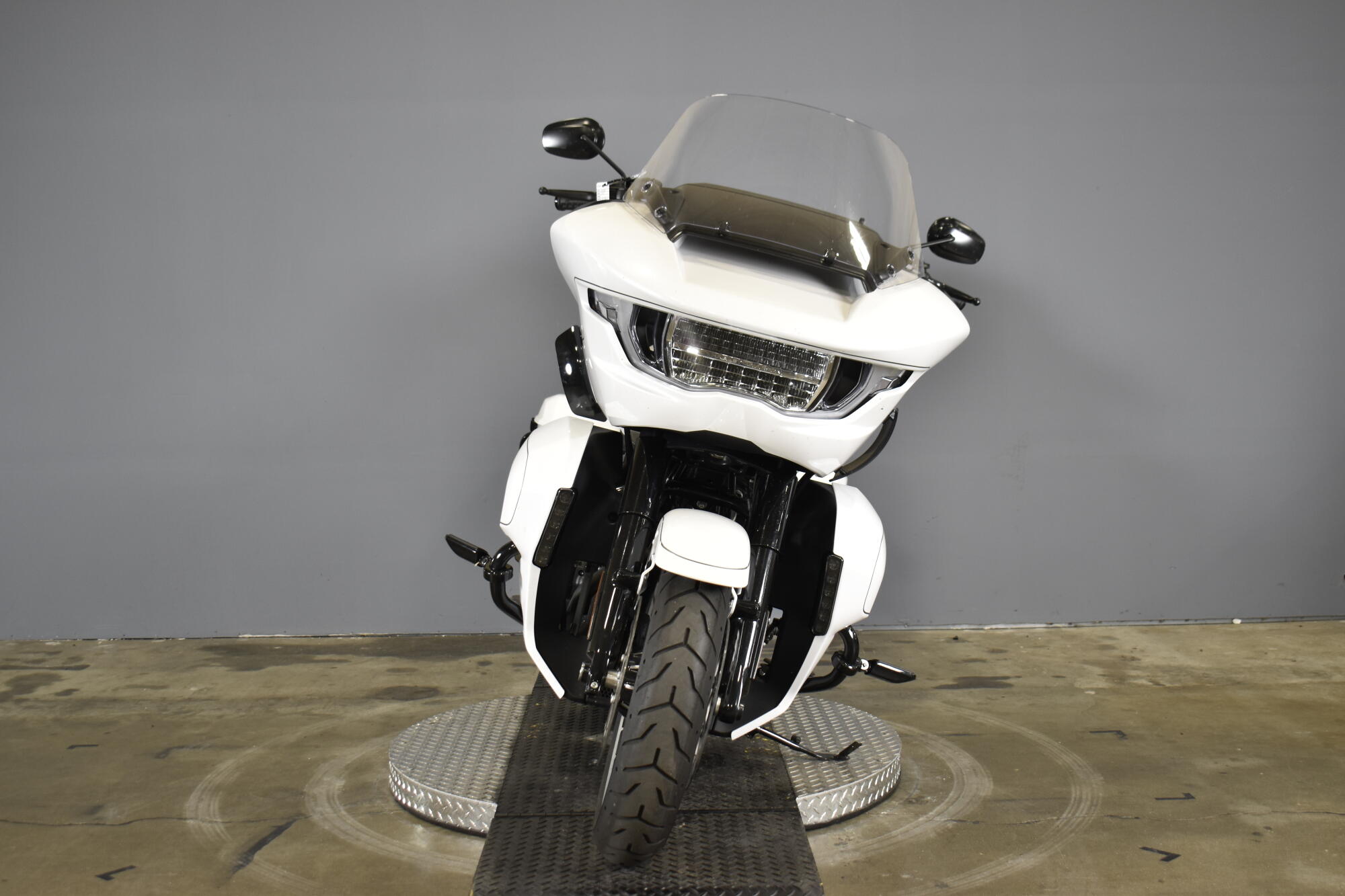 2026 Harley-Davidson® Road Glide Limited FLTRXL, photo 3