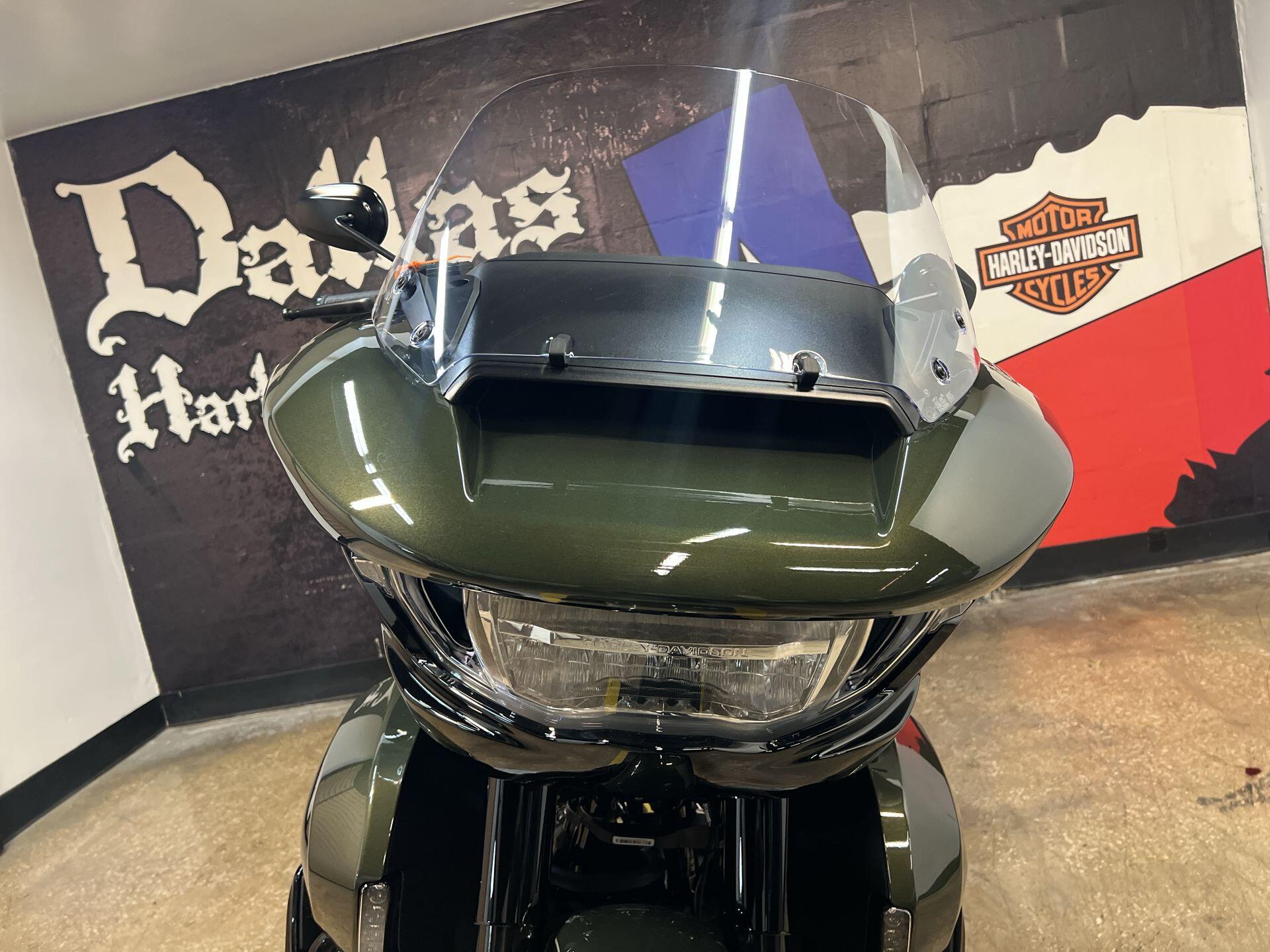 2026 Harley-Davidson® Road Glide Limited FLTRXL, photo 10