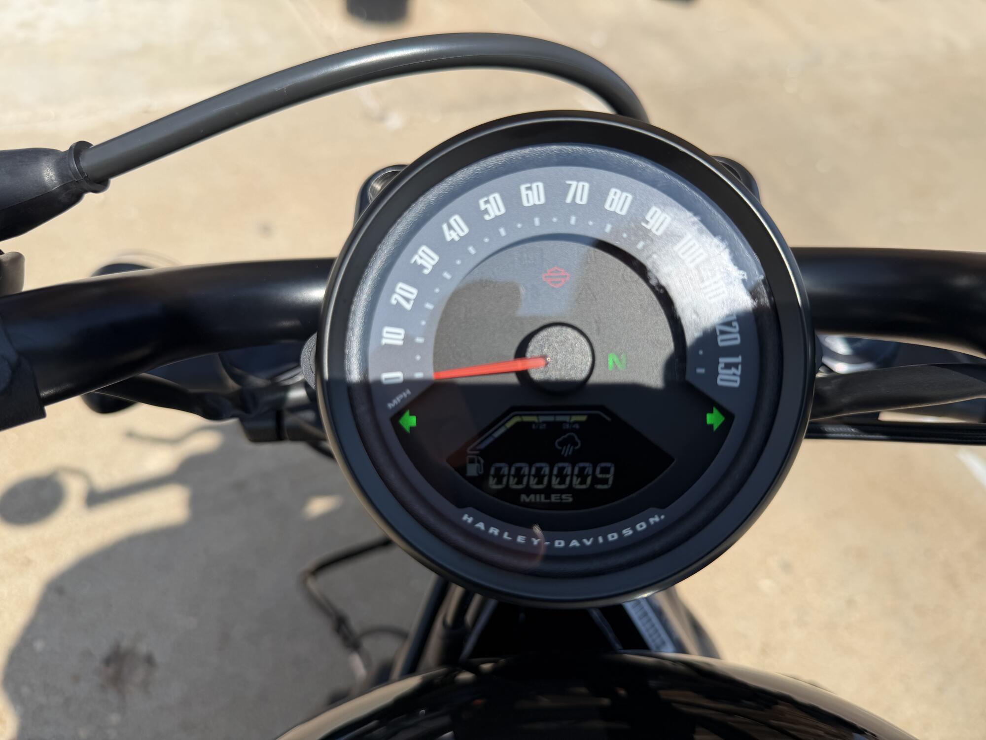 2026 Harley-Davidson® Nightster® Vivid Black Black Trim, photo 11
