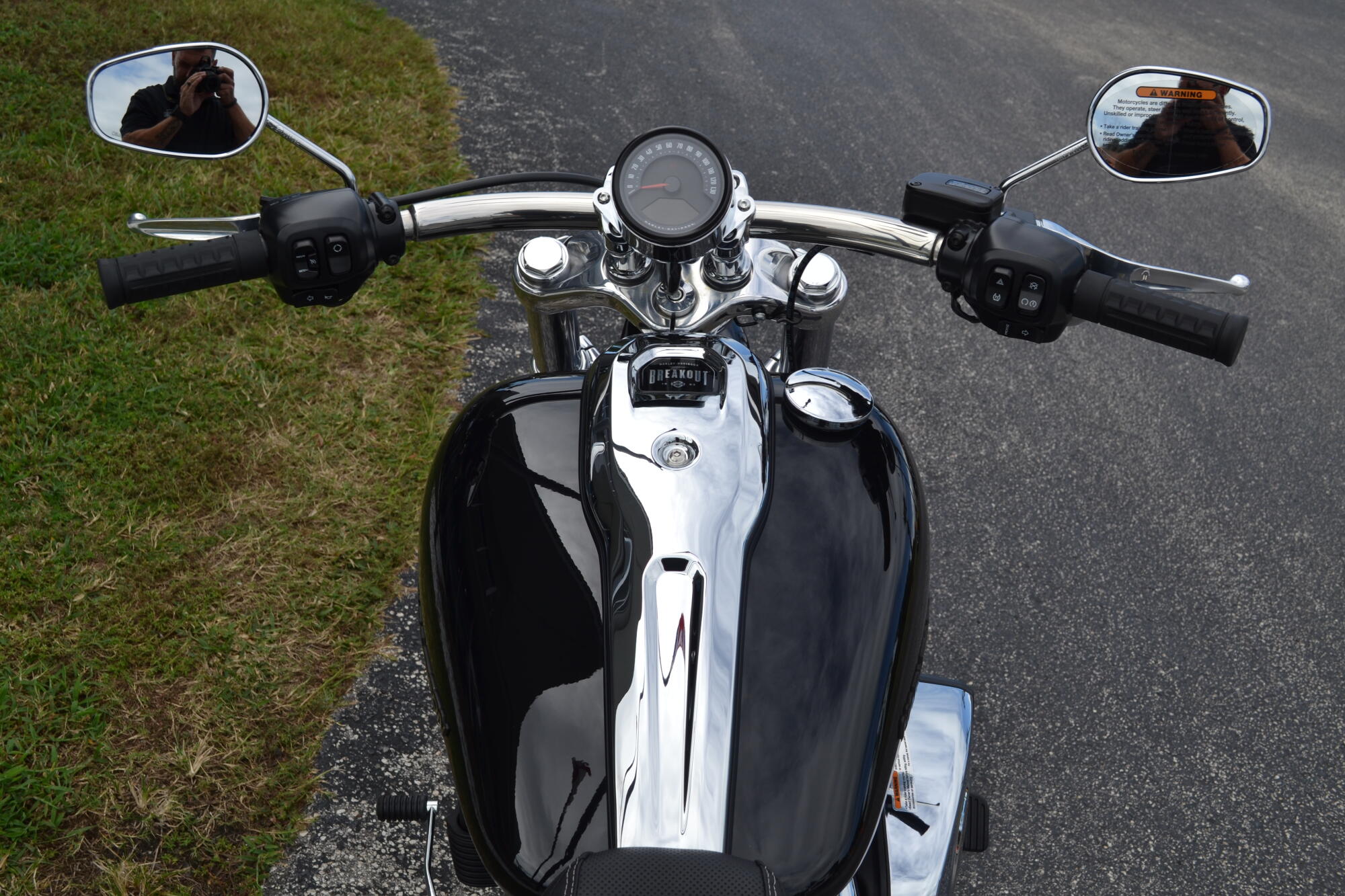 2026 Harley-Davidson® Breakout® - FXBR, photo 9
