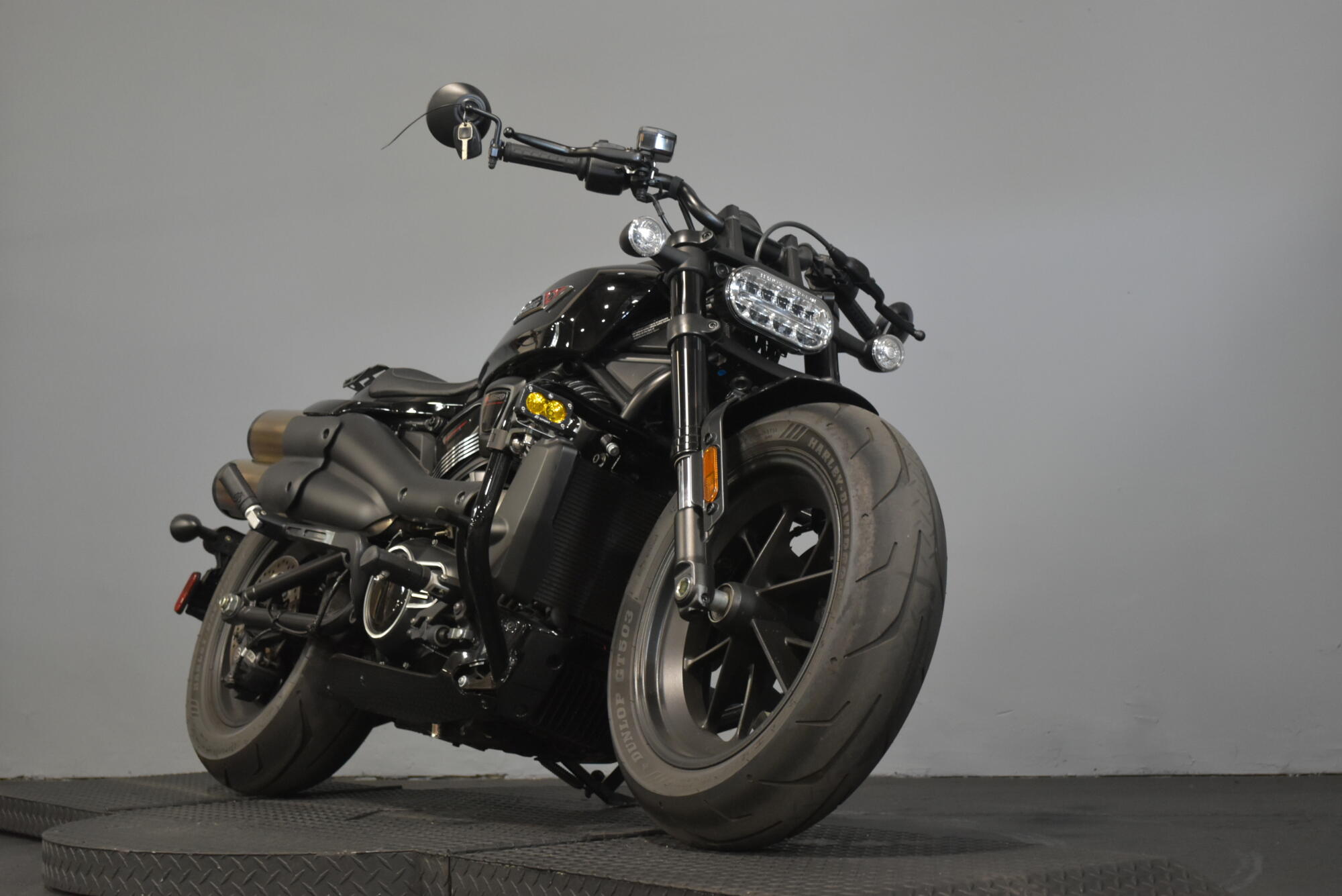 2026 Harley-Davidson® Sportster® S Vivid Black Black Trim, photo 29